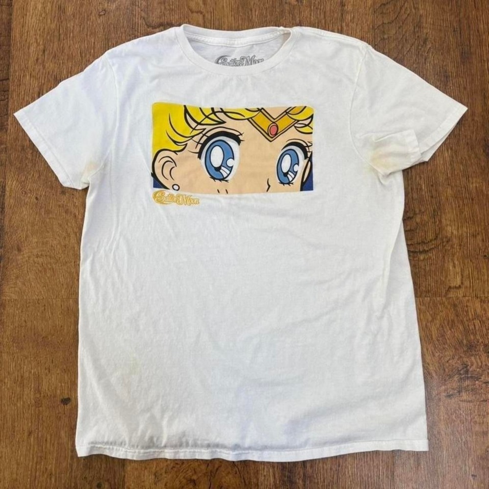 white‎ Sailor Moon minimalist anime t-shirt with stain
